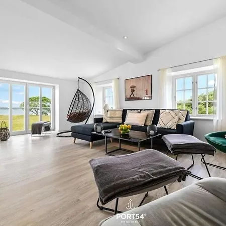 With 2 Bedrooms